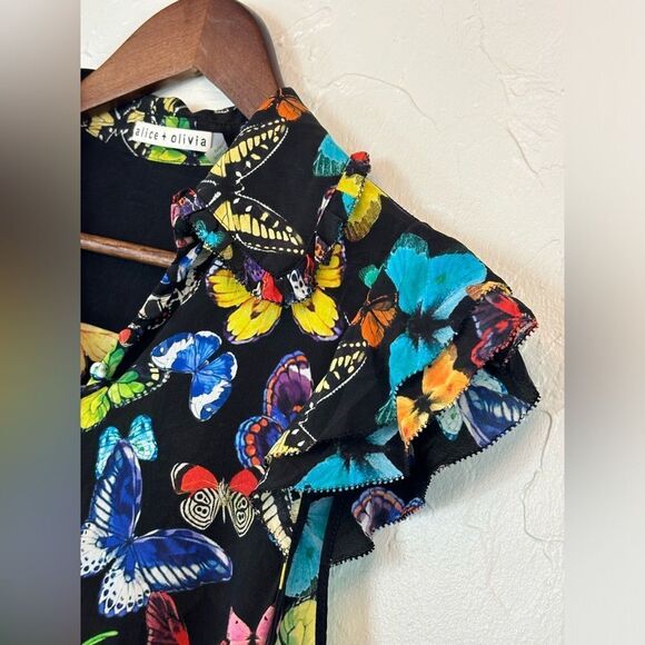 ALICE + OLIVIA Butterfly Print Silk Flutter Sleeve Top Blouse Colorful Rainbow - Picture 9 of 16